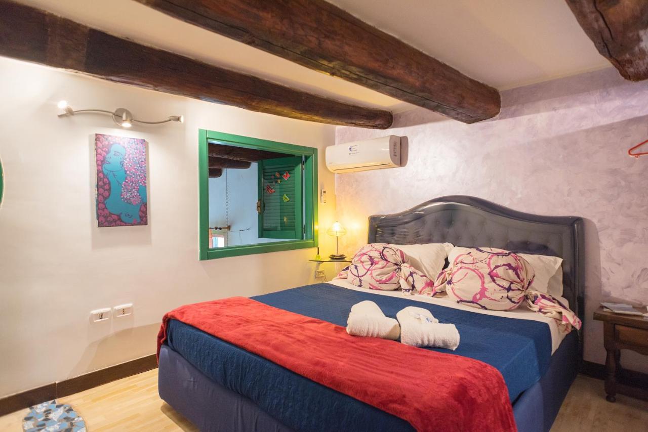 Le Stanze Di Mimi Bed and Breakfast Νάπολη Εξωτερικό φωτογραφία